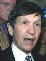 denniskucinich.jpg